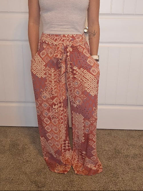 Tie Waist Wide Leg Printed Pants